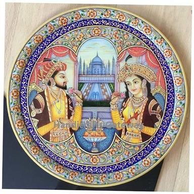 मल्टी कलर एंटीक गोल्ड पेंटेड मुगल आर्ट डिज़ाइन प्लेट