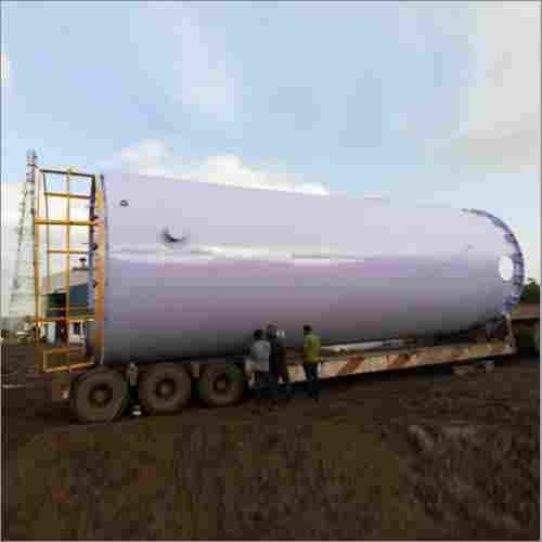 Vertical Ammonia Storage Tank