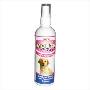 Pet Mouth Freshener Application: Cats