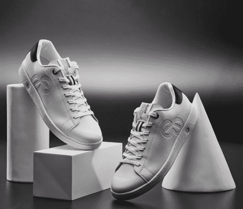 Sneakers with natural ventilation system / Style name : HYSSOP