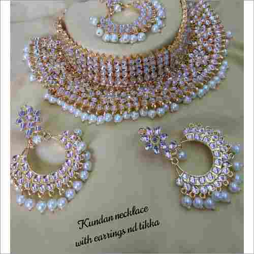 Kundan And Pearls Wedding Necklace Set With Maang Tikka