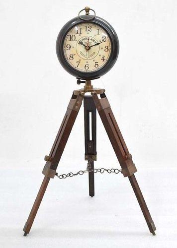 Brass Table Clock With Tripod Gender: Unisex