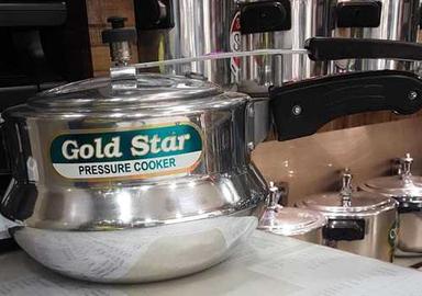 Long Service Life Gold Star Pressure Cooker Body Thickness: 4 Millimeter (Mm)