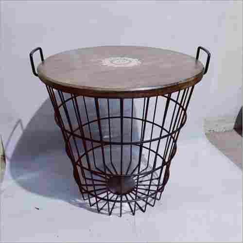 M0051 Iron and wooden Basket