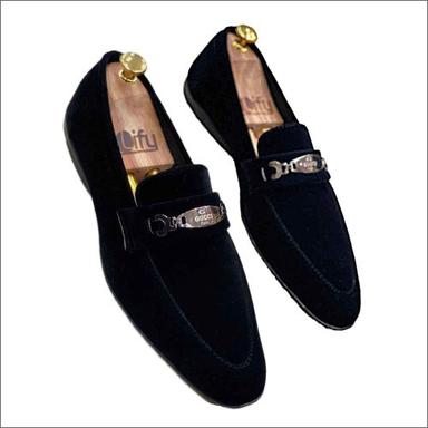 No Fade Mens Classic Velvet Finish Loafer Shoes
