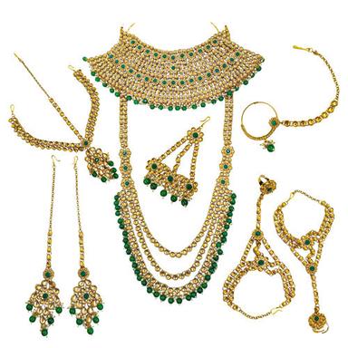 Green Indian Traditional Gold Plated Kundan Dulhan Bridal Jewellery Set With Choker Earrings Maang Tikka For Women