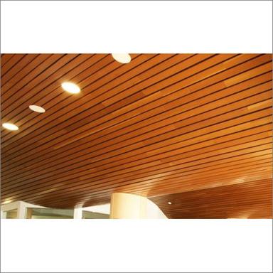 डिजाइनर लकड़ी का छत पैनल आवेदन: अंदरूनी