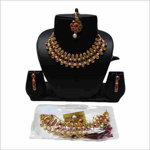 Kundan Ethnic Necklace Set Golden