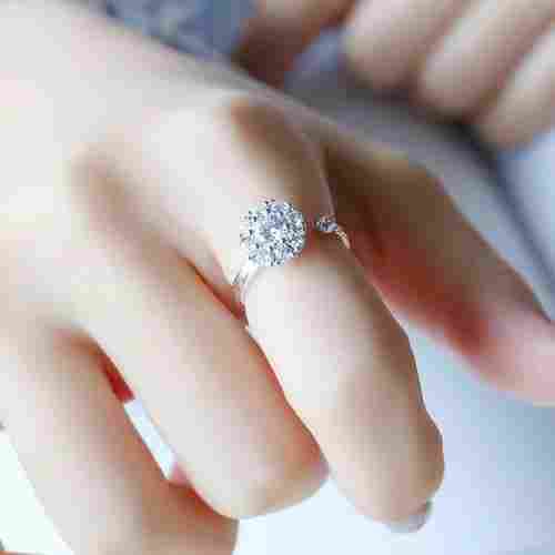 Rotating Cubic Zirconia Studded Adjustable Silver-Plated Flower Ring