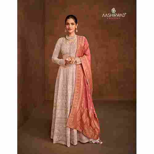 Ladies Ethnic Georgette With Embroidery Suit