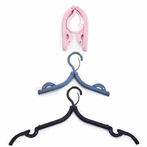 Portable and Foldable Multicolor Plastic Hangers (1pc) (1432)
