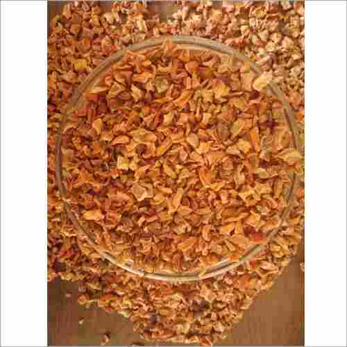 DRIED CARROT FLAKES