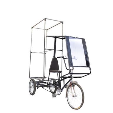 कैनोपी के साथ विज्ञापन थ्री व्हीलर साइकिल आवेदन: वाहन