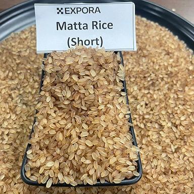 Short Grain Matta Rice Broken (%): 5%