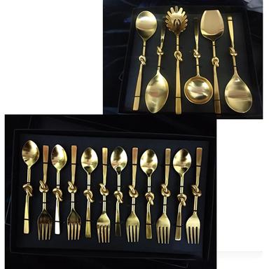 As Per Availability Gold Spoon Set