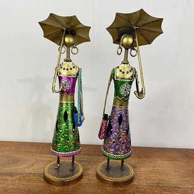Different Available Decorative Fashion Dolls With Umbrella Statue Showpiece