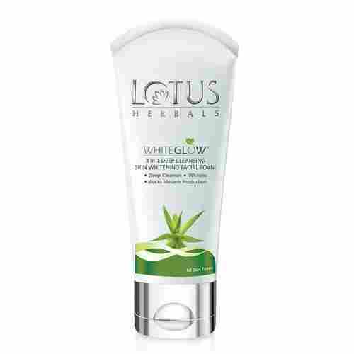 Lotus Herbals WhiteGlow 3-In-1 Deep Cleansing Skin Whitening Facial Foam 100gm