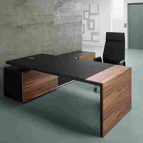 BLD OFFICE TABLE 1026