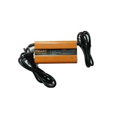 E-Cycle Battery Charger With Dc Pin Input Voltage: 180V- 280V Volt (V)