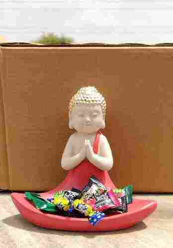 Handcrafted Polyresin Praying Buddha Statue for Showpiece