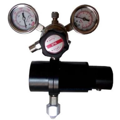 High Pressure Gas Regulators Application: Laboratory
