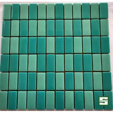Greens Brick 2X1 Glass Random Tiles