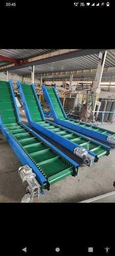 SLAT CONVEYOUR