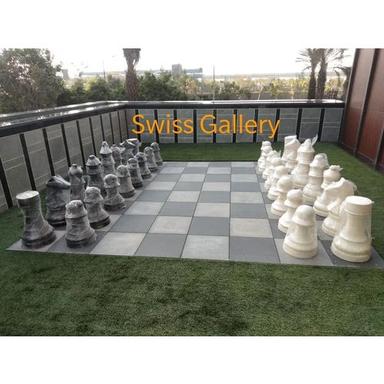 Customised 2 Feet Frp Fiber Chess Game Character Sculpture For Play