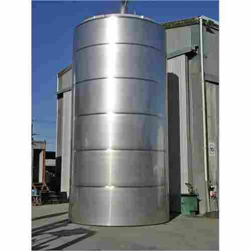 Outdoor Stainless Steel Milk Storage Tank