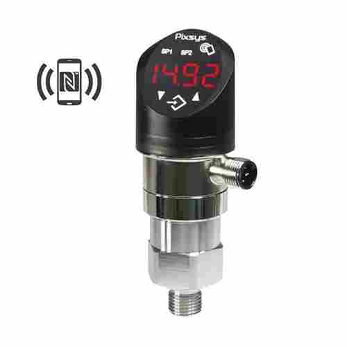 DST400 - Pressure transmitter with display