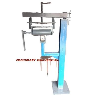 Blue Paint Coated Ms Portable Tyre Manual Pressing Machine