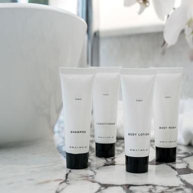 Hotel Toiletries Kit Age Group: Suitable For All Ages