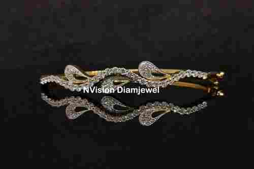 Lab Grown Diamond Water Wave Themed Gold Bracelet