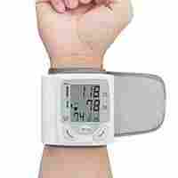 wrist blood pressure monitors