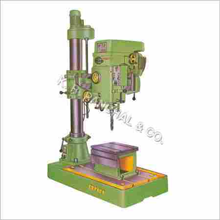 Radial Type Drilling Machine With Auto Feed