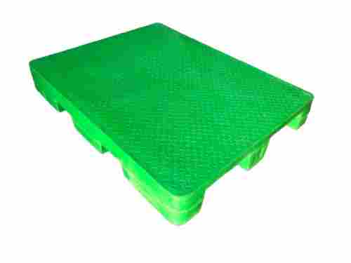 Green Color Roto Moulded Pallets