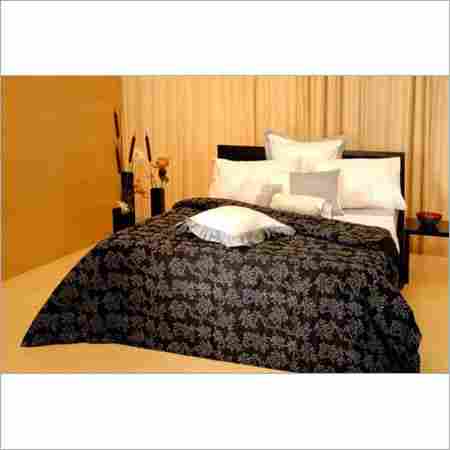 Black Bedding Set