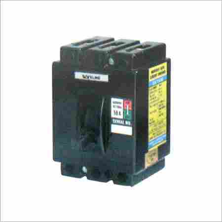 MOULDED CASE CIRCUIT BREAKERS