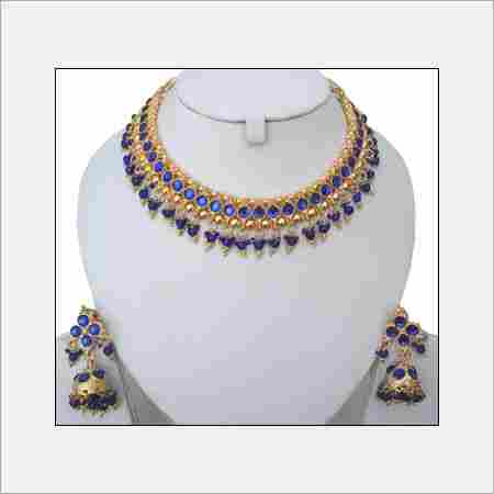 Fancy Kundan Necklace Set 