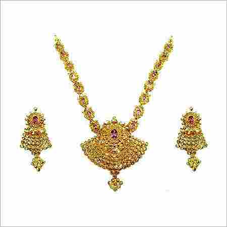 Designer Gold Bridal Necklace Set