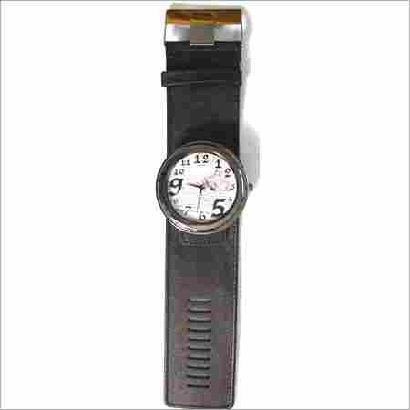 Fashionable Leather Wrist Watch