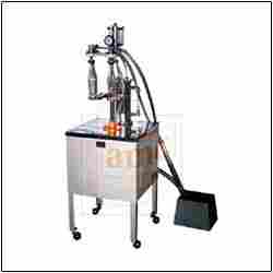 Vacuum Liquid Filler