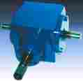STRAIGHT BEVEL GEAR BOXES
