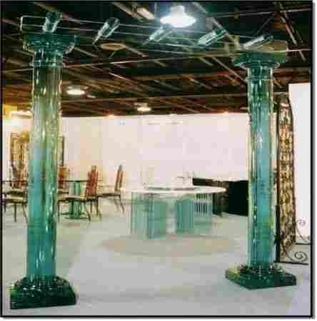 Robust Glass Column