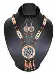 Multicolour With Cut Work Necklaces (Jwt0112)