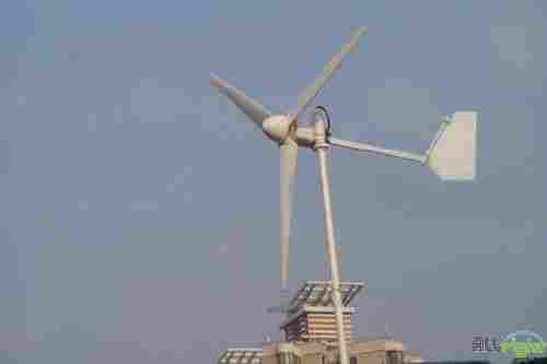 Small Wind Turbine 200W