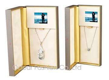 Deluxe Jewelry Box