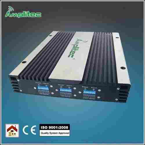 10i  24dBm Triple Wide Band Repeater C10C-GDW Series