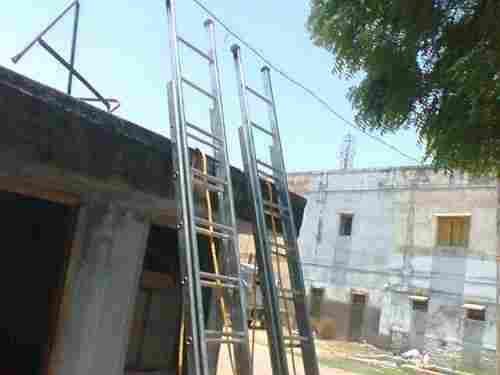 Aluminium Wall Mounted Extension Ladder