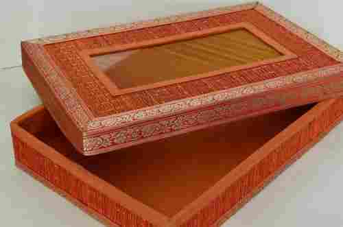 Traditional Kora Grass Saree Box (VN-KGB-11)